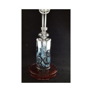 Fritt Bottom Dab Rig - Image of a dab rig with the quartz castle log on the front and a fritt color base.